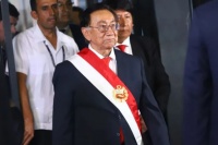 El mandatario de Perú enfrentará un juicio acusado de desviar fondos del Colegio de Abogados