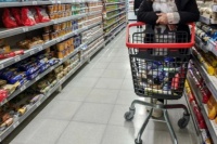 Servicios y transporte ganan peso en el nuevo patrón de consumo