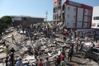 En Colombia: Declaran desastre nacional tras un terremoto de 7,4° que dejó al menos 80 muertos