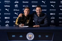 El Manchester City presentó a Enzo Fernández: es uno de los fichajes más caros de la historia