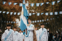 San Juan se vistió de celeste y blanco con el desfile patrio