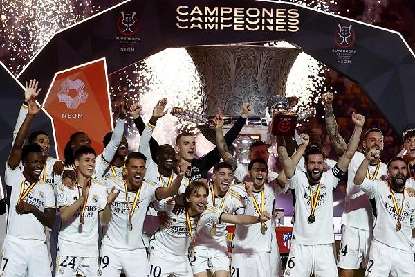 El Real Madrid Goleó 4-1 Al Barcelona Y Se Quedó Con La Supercopa De España