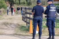 Córdoba: una nena de 10 años murió tras caer de una hamaca 