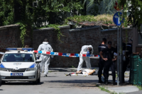 Un hombre atacó con una ballesta la embajada israelí en Serbia