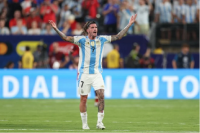 Con una espectacular actuación de Rodrigo De Paul, Argentina nuevamente a una final de Copa América