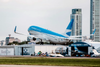 Por asambleas gremiales, Aerolíneas Argentinas reprograma vuelos internacionales y de cabotaje