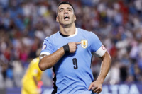 Entre lagrimas, el pistolero Suarez anunció su retiro de la Selección de Uruguay: 