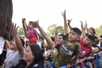 FestiJoven2024: jóvenes y hasta familias enteras disfrutan en el Parque de Mayo