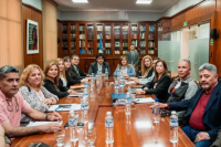 Pasaron para mañana la Paritaria Docente por la salud de la secretaria de uno de los gremios