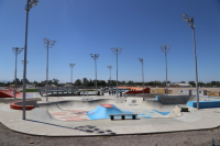 Cultura, arte y deporte urbano: el stand ubicado en el skate park