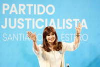 Cristina encabezó un acto por el PJ en Santiago del Estero: 