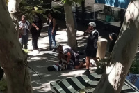 Un hombre generó caos en la peatonal sanjuanina cuando comenzó a gritar descontroladamente