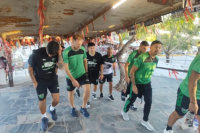 Parte del cuerpo técnico y algunos jugadores del verdinegro, agradecieron a la Difunta previo a la gran fiesta en el Hilario