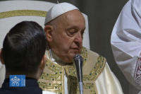 El Papa Francisco preside la misa de Nochebuena y se prepara para dar inicio al “Año Santo”