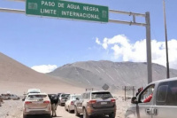 Tres horas de espera para cruzar a Chile por Agua Negra