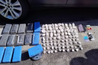 Detuvieron a una mujer extranjera con más de 17 kilos de cocaína