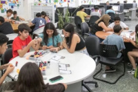 Inicia la capacitación en nuevas tecnologías para los niños y adolescentes