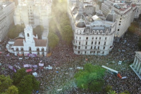 El mensaje que le dejó Cristina Kirchner a Milei luego de la marcha LGBT+