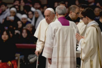 El papa Francisco grabó un audio desde su internación: 