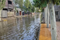 Inundación recurrente en calle Mendoza: un problema que persiste tras cada tormenta