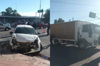 Siniestro vial en Capital: un Ford K impactó con camión distribuidor