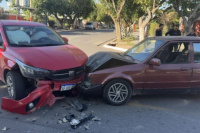 Una joven debió ser hospitalizada con varios golpes debido a un siniestro vial